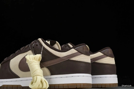 Plum Low Dunk  Eclipse Nike FJ4734-100 0907